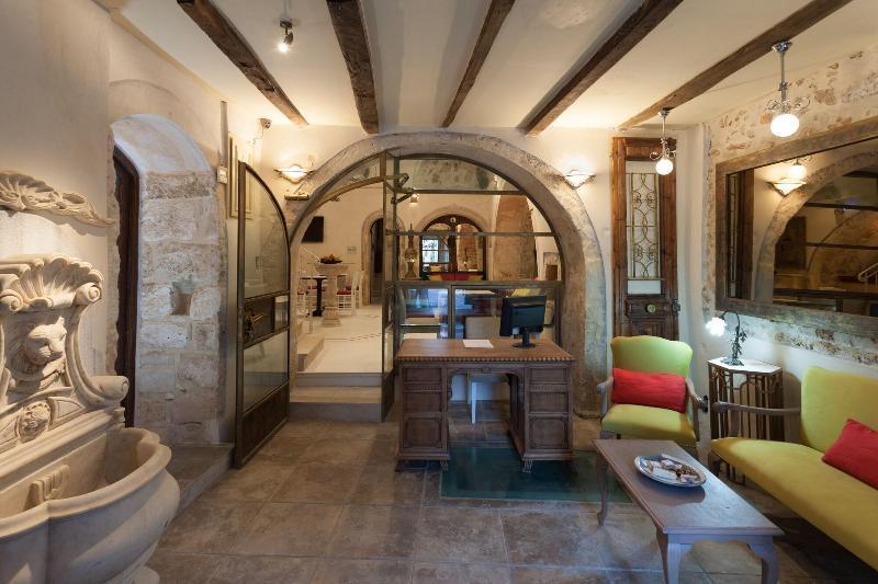 Hamam Oriental Suites Rethymno  ภายนอก รูปภาพ